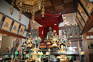 常福寺の薬師如来坐像02
