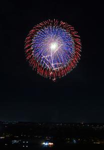 『第86回大会 野村花火工業の10号玉』の画像
